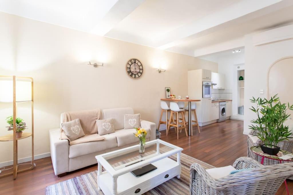 Appartement C17 2p Port Palais & Croisette 8mins Walk Balcony *