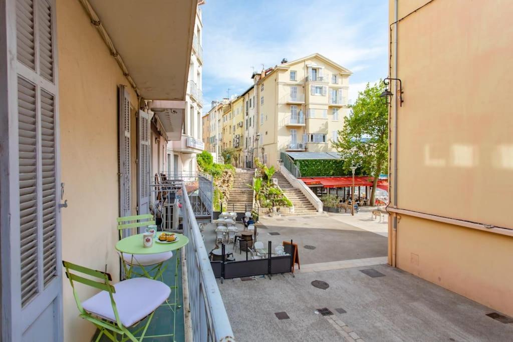 C17 2p Port Palais & Croisette 8mins Walk Balcony Appartement