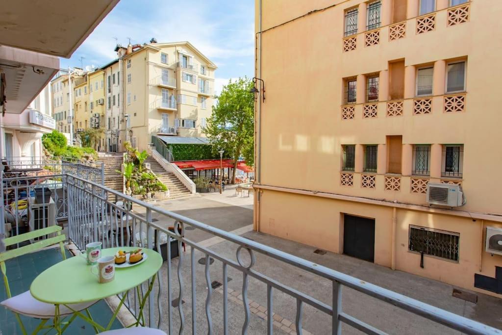 C17 2p Port Palais & Croisette 8mins Walk Balcony Appartement
