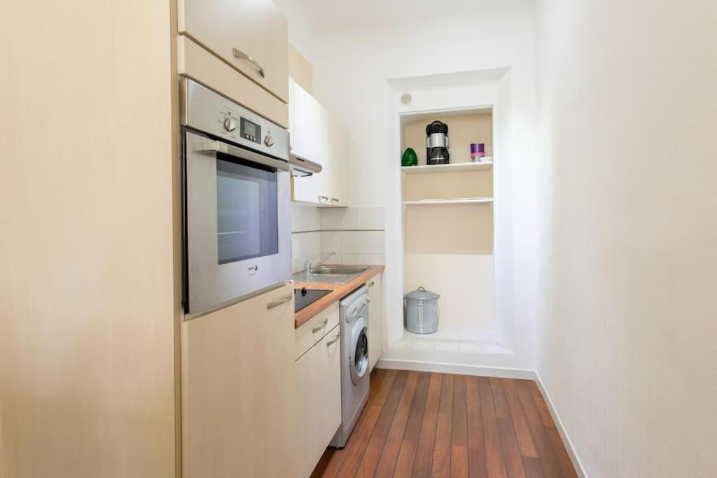 C17 2p Port Palais & Croisette 8mins Walk Balcony * Cannes